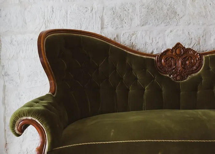 Vanalinna Boutique Отель *