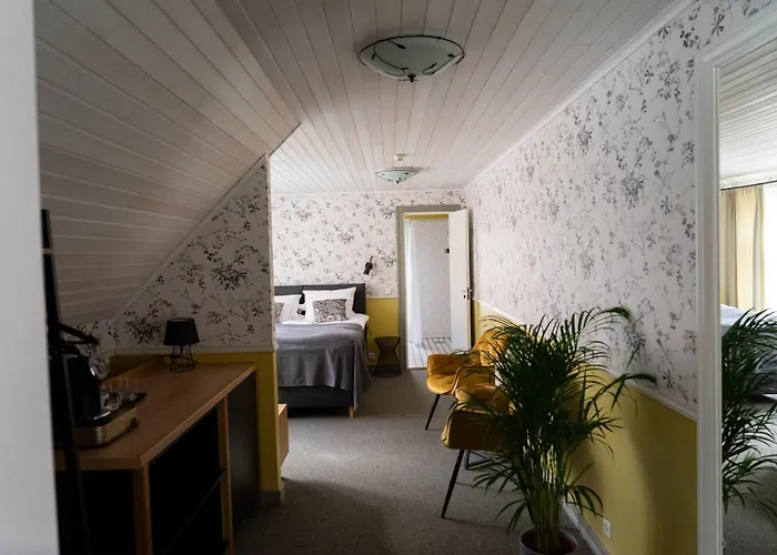 Vanalinna Boutique *