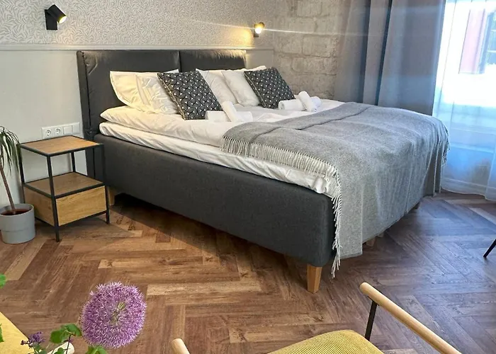 Отель Vanalinna Boutique *